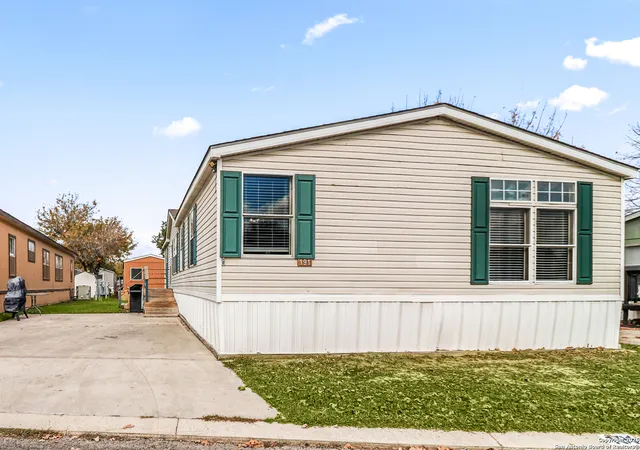 3rd image of 191 Navajo Blanket, San Antonio, TX 78223 | MLS# 1930548