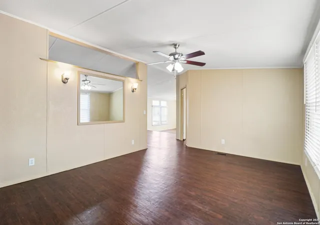 5th image of 191 Navajo Blanket, San Antonio, TX 78223 | MLS# 1930548
