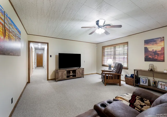 2nd image of 1109 27th, Hondo, TX 78861 | MLS# 1930574