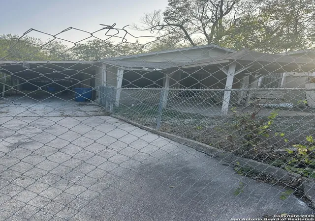 Homes for sale in San Antonio, TX | 4012 San Fernando St, San Antonio, TX 78237 | MLS# 1930643