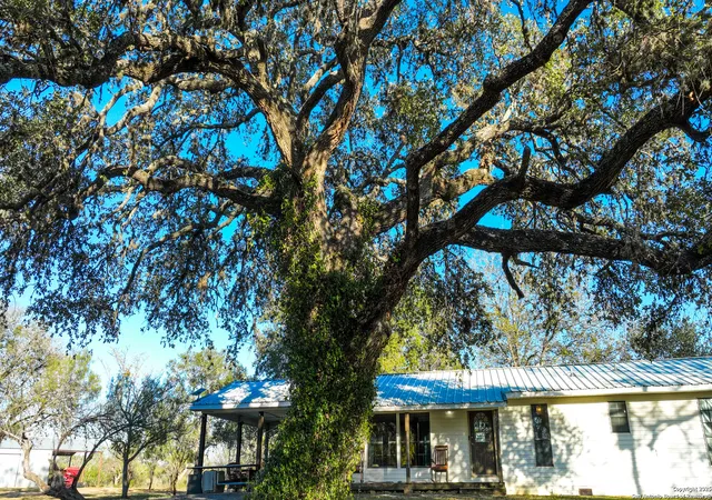 Photo 1 of Land for sale at 11190 Jarratt, Atascosa, TX 78002 | MLS# 1930668 | Listing updated on 2026-04-05