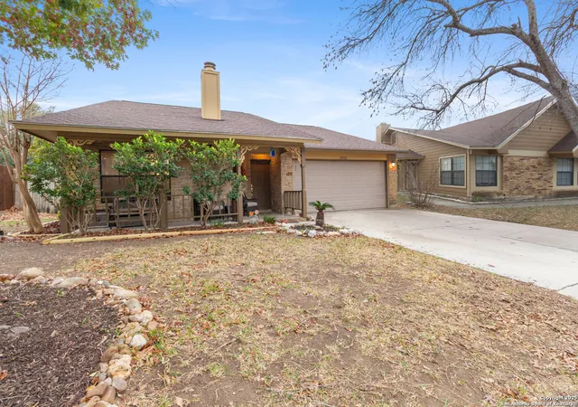 Photo 2 of Sale Pending at 10522 Horn, San Antonio, TX 78240 | MLS# 1930701 | Listing updated on 2026-02-17