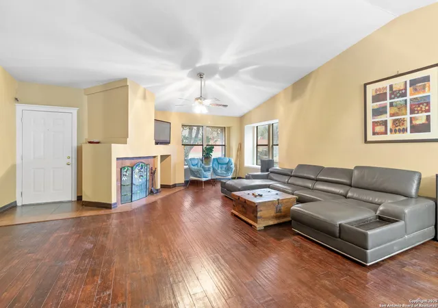 Photo 3 of Sale Pending at 10522 Horn, San Antonio, TX 78240 | MLS# 1930701 | Listing updated on 2026-02-17