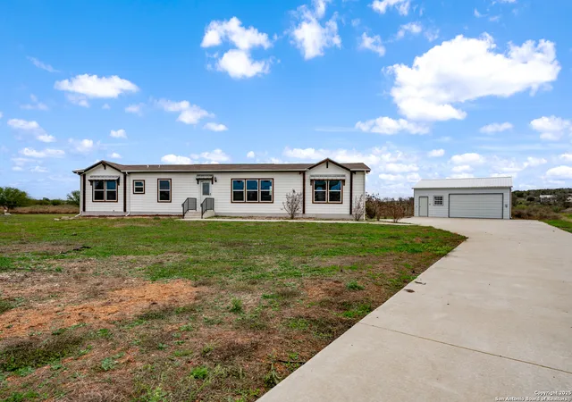 1st image of 2553 Stetson, New Braunfels, TX 78130 | MLS# 1930744