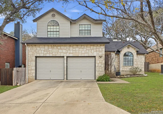 Photo 2 of Sale Pending at 16535 Cyn Cross, San Antonio, TX 78232 | MLS# 1930764 | Listing updated on 2026-01-25