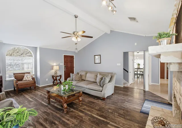 Photo 4 of Sale Pending at 16535 Cyn Cross, San Antonio, TX 78232 | MLS# 1930764 | Listing updated on 2026-01-25