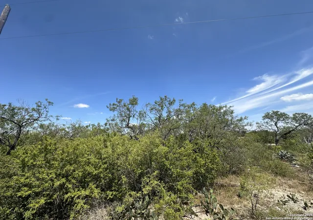 Photo 4 of Land for sale at 531 Baltzell, San Antonio, TX 78221 | MLS# 1930774 | Listing updated on 2026-01-11