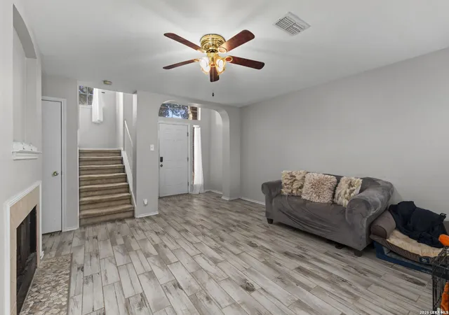 Photo 4 of Single family home for sale at 10739 Bobcat Rise, San Antonio, TX 78251 | MLS# 1930788 | Listing updated on 2026-08-21
