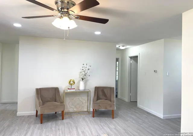 4th image of 8280 Ventura Blvd, Selma, TX 78154 | MLS# 1930826