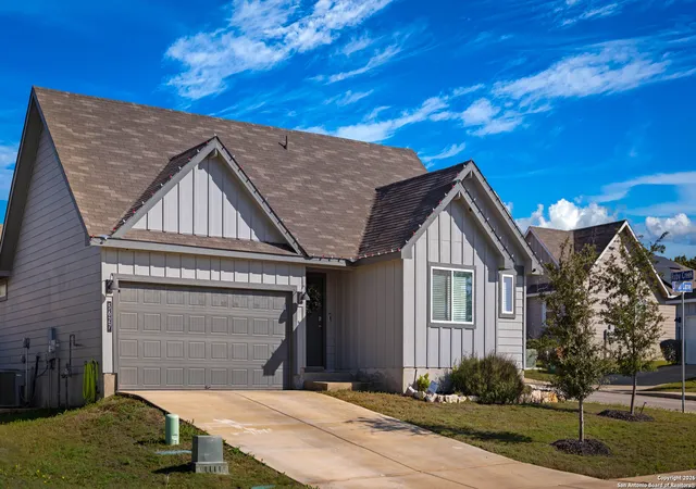 Photo 3 of Single family home for sale at 5627 Jewel Curve, San Antonio, TX 78266 | MLS# 1930874 | Listing updated on 2026-01-12