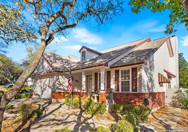 Photo 3 of Sale Pending at 13102 Stoney Crk, Universal City, TX 78148 | MLS# 1930883 | Listing updated on 2026-05-12