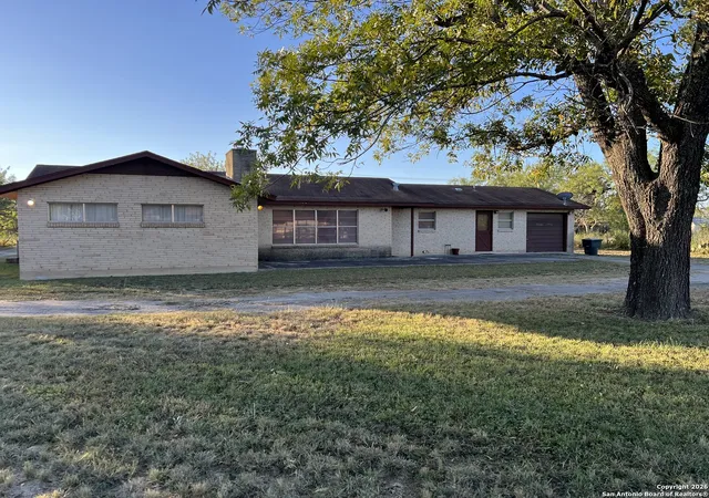 2nd image of 1924 Garner Field, Uvalde, TX 78801 | MLS# 1930891