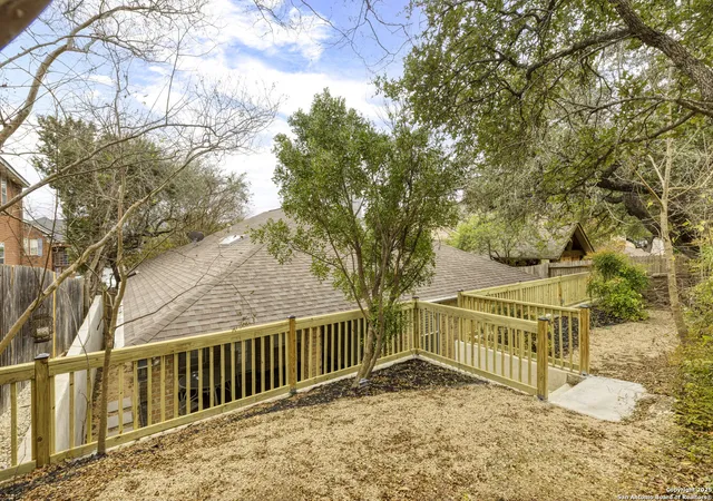 Photo 4 of Sale Pending at 6607 Arbor Meadow, San Antonio, TX 78256 | MLS# 1930906 | Listing updated on 2026-02-03