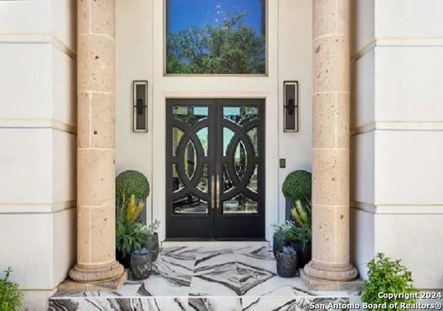 Photo 3 of Sale Pending at 2507 Winding View, San Antonio, TX 78260 | MLS# 1930944 | Listing updated on 2026-04-23