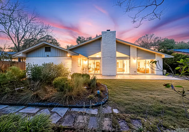 2nd image of 3014 Oneida, San Antonio, TX 78230 | MLS# 1930986