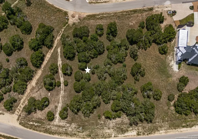 Photo 4 of Land for sale at 1750 Paradise Pkwy, Canyon Lake, TX 78133 | MLS# 1931053 | Listing updated on 2026-06-18