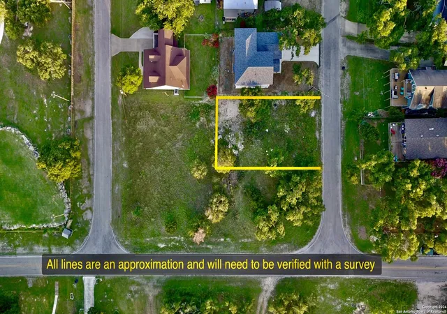 Photo 1 of Land for sale at 119 Friendlywood Dr, Canyon Lake, TX 78133 | MLS# 1931062 | Listing updated on 2026-07-06