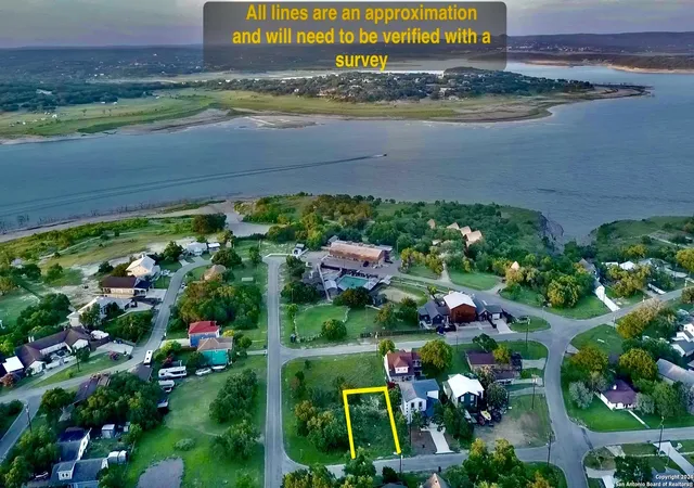 Photo 2 of Land for sale at 119 Friendlywood Dr, Canyon Lake, TX 78133 | MLS# 1931062 | Listing updated on 2026-07-06