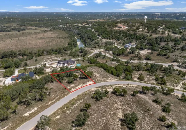Photo 2 of Land for sale at 927 Enchanted Vw, Canyon Lake, TX 78133 | MLS# 1931067 | Listing updated on 2026-06-19
