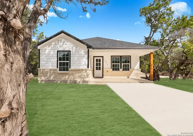 1st image of 1096 Deer Valley, Spring Branch, TX 78070 | MLS# 1931087