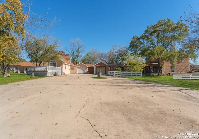 2nd image of 2930 Shane Rd, San Antonio, TX 78223 | MLS# 1931093