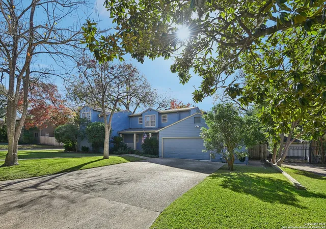 Photo 1 of Sale Pending at 432 Grandview, San Antonio, TX 78209 | MLS# 1931152 | Listing updated on 2026-02-03