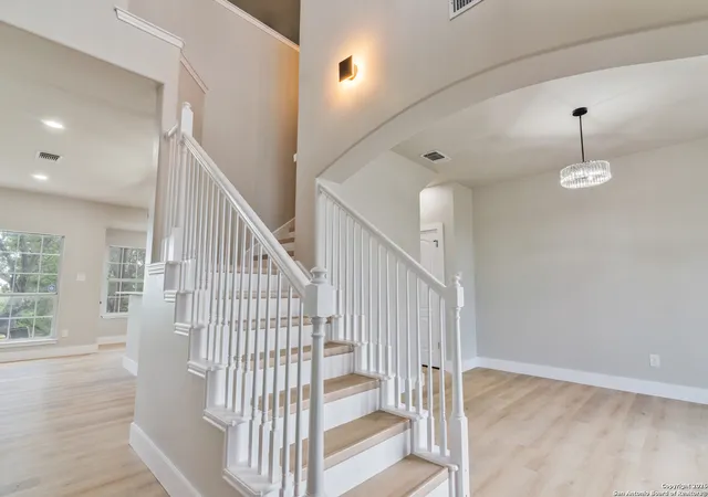 Photo 3 of Single family home for sale at 907 Amigo, San Antonio, TX 78260 | MLS# 1931153 | Listing updated on 2026-03-03