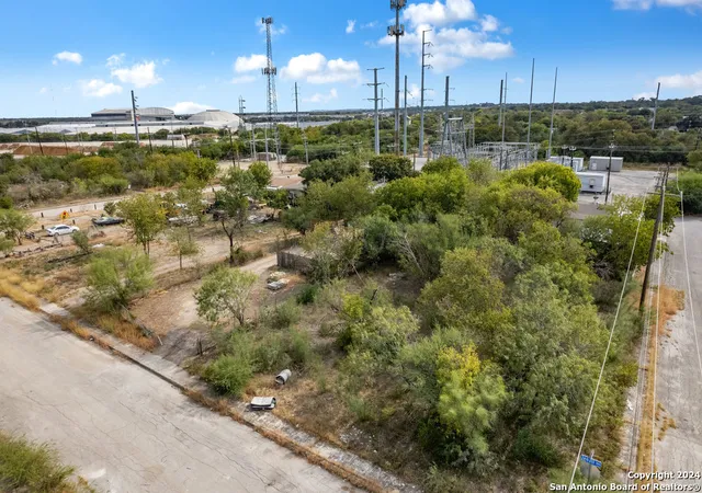 Photo 3 of Land for sale at 606 Jenull Ave, San Antonio, TX 78202 | MLS# 1931163 | Listing updated on 2026-04-04