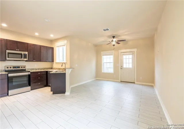4th image of 356 Basel, New Braunfels, TX 78130 | MLS# 1931168