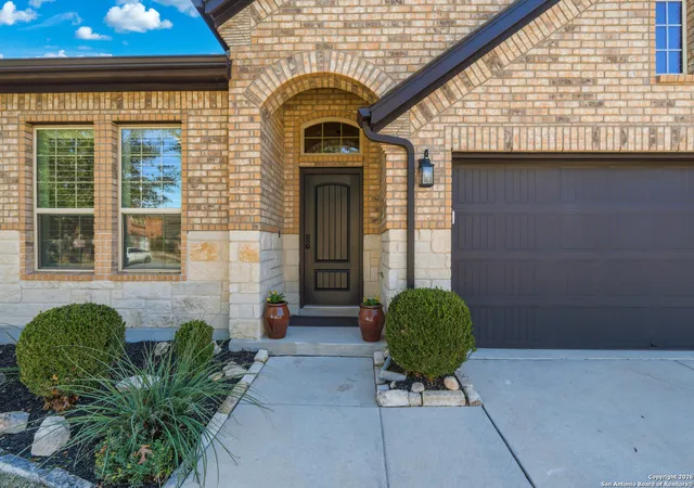 Photo 3 of Sale Pending at 17946 Bierstadt, Helotes, TX 78023 | MLS# 1931205 | Listing updated on 2026-02-01