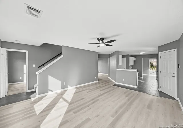 2nd image of 16778 N Thrasher, Conroe, TX 77385 | MLS# 1931248