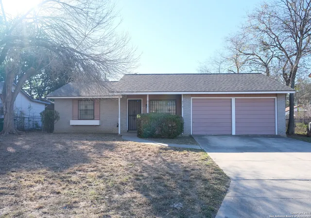 Photo 1 of Single family home for sale at 4214 Parkwood Dr, San Antonio, TX 78218 | MLS# 1931308 | Listing updated on 2026-08-15