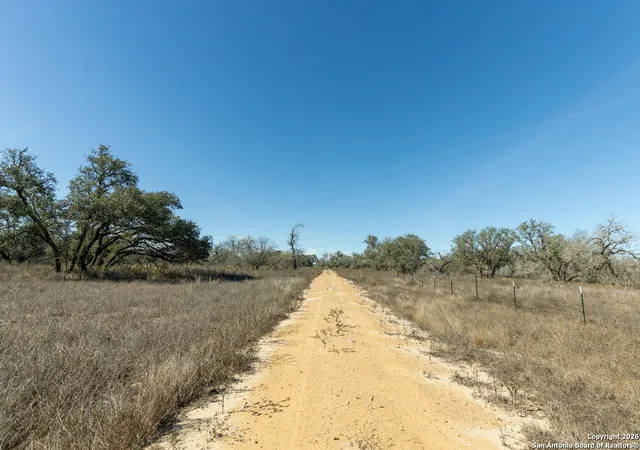 5th image of 2743 & 2739 Cr 770, Natalia, TX 78059 | MLS# 1931316