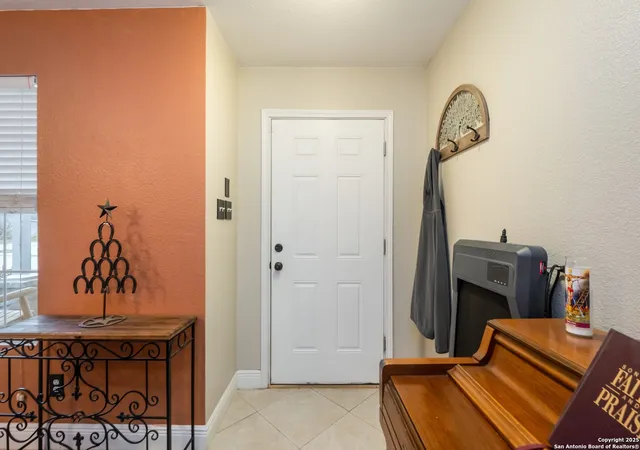 Homes for sale in Cibolo, TX | 141 Briar St, Cibolo, TX 78108 | MLS# 1931411