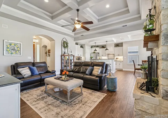 Photo 3 of Sale Pending at 132 Fairway Dr, Floresville, TX 78114 | MLS# 1931416 | Listing updated on 2026-02-20