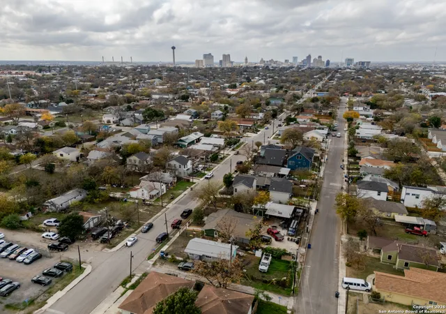 Photo 1 of Single family home for sale at 1534 Lamar, San Antonio, TX 78202 | MLS# 1931420 | Listing updated on 2026-01-16