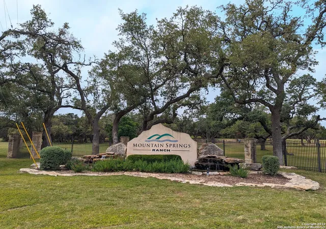 Photo 1 of Land for sale at 138 Oyster Springs, Canyon Lake, TX 78133 | MLS# 1931539 | Listing updated on 2026-01-16