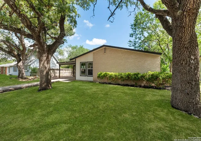 Photo 3 of Single family home for sale at 4119 Tamarak Dr, San Antonio, TX 78220 | MLS# 1931610 | Listing updated on 2026-04-10