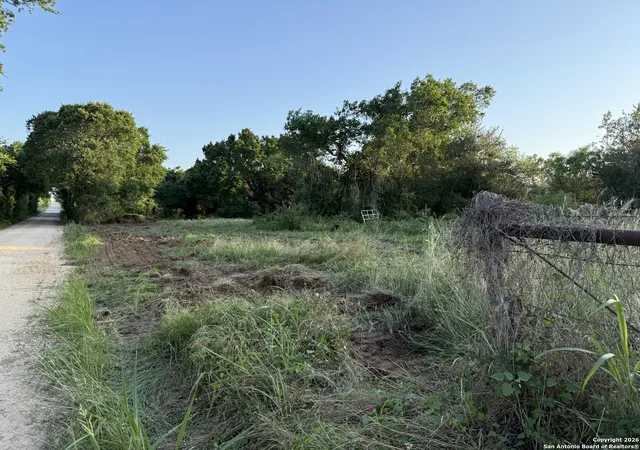 1st image of 500 Cr 388, Gonzales, TX 78629 | MLS# 1931634