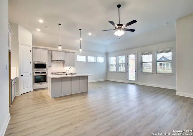 4th image of 12197 Heartvine Parkway, Schertz, TX 78154 | MLS# 1931702