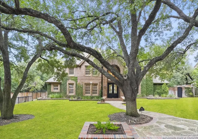 Homes for sale in Olmos Park, TX | 360 Paseo Encinal St, Olmos Park, TX 78212 | MLS# 1931723