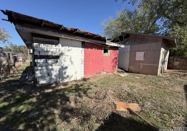 Photo 3 of Single family home for sale at 206 Caddo, San Antonio, TX 78211 | MLS# 1931809 | Listing updated on 2026-01-17