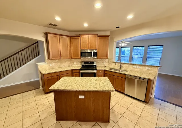 Photo 4 of Single family home for sale at 25630 Tranquil Rim, San Antonio, TX 78260 | MLS# 1931854 | Listing updated on 2026-03-13