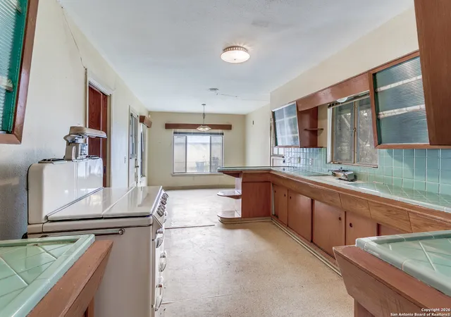 Homes for sale in San Antonio, TX | 2334 W Gramercy, San Antonio, TX 78201 | MLS# 1931901