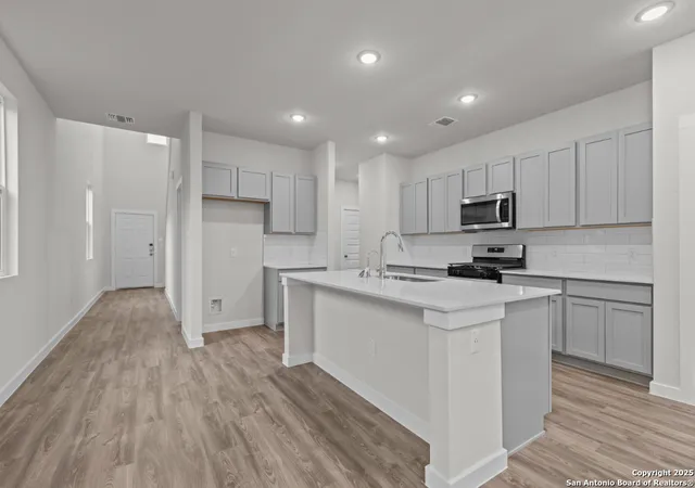 Photo 4 of Sale Pending at 4819 Sahara Vlys, San Antonio, TX 78222 | MLS# 1931955 | Listing updated on 2026-04-02
