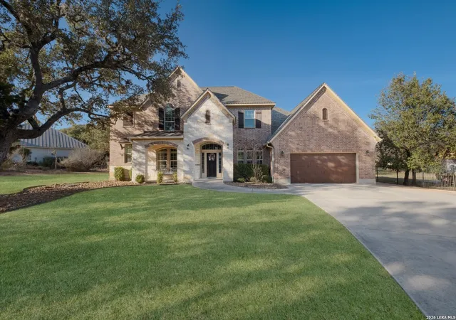 Photo 1 of Single family home for sale at 113 Canyon Circle, Boerne, TX 78015 | MLS# 1932075 | Listing updated on 2026-03-09