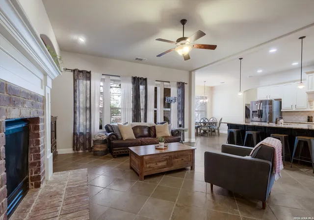Photo 3 of Single family home for sale at 113 Canyon Circle, Boerne, TX 78015 | MLS# 1932075 | Listing updated on 2026-03-09