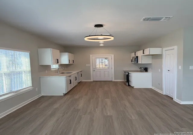 2nd image of 2975 Martin Luther King, San Antonio, TX 78220 | MLS# 1932082