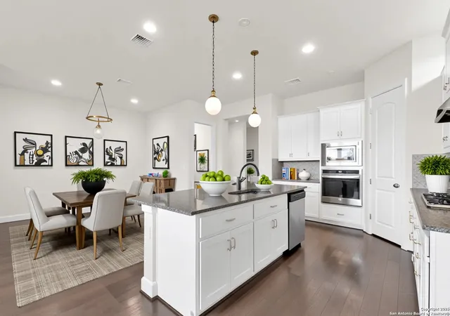 2nd image of 945 Foxbrook, Cibolo, TX 78108 | MLS# 1932085