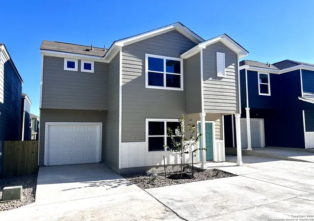 Photo 1 of Single family home for sale at 2075 Silver Oak Dr, San Antonio, TX 78213 | MLS# 1932101 | Listing updated on 2026-03-07